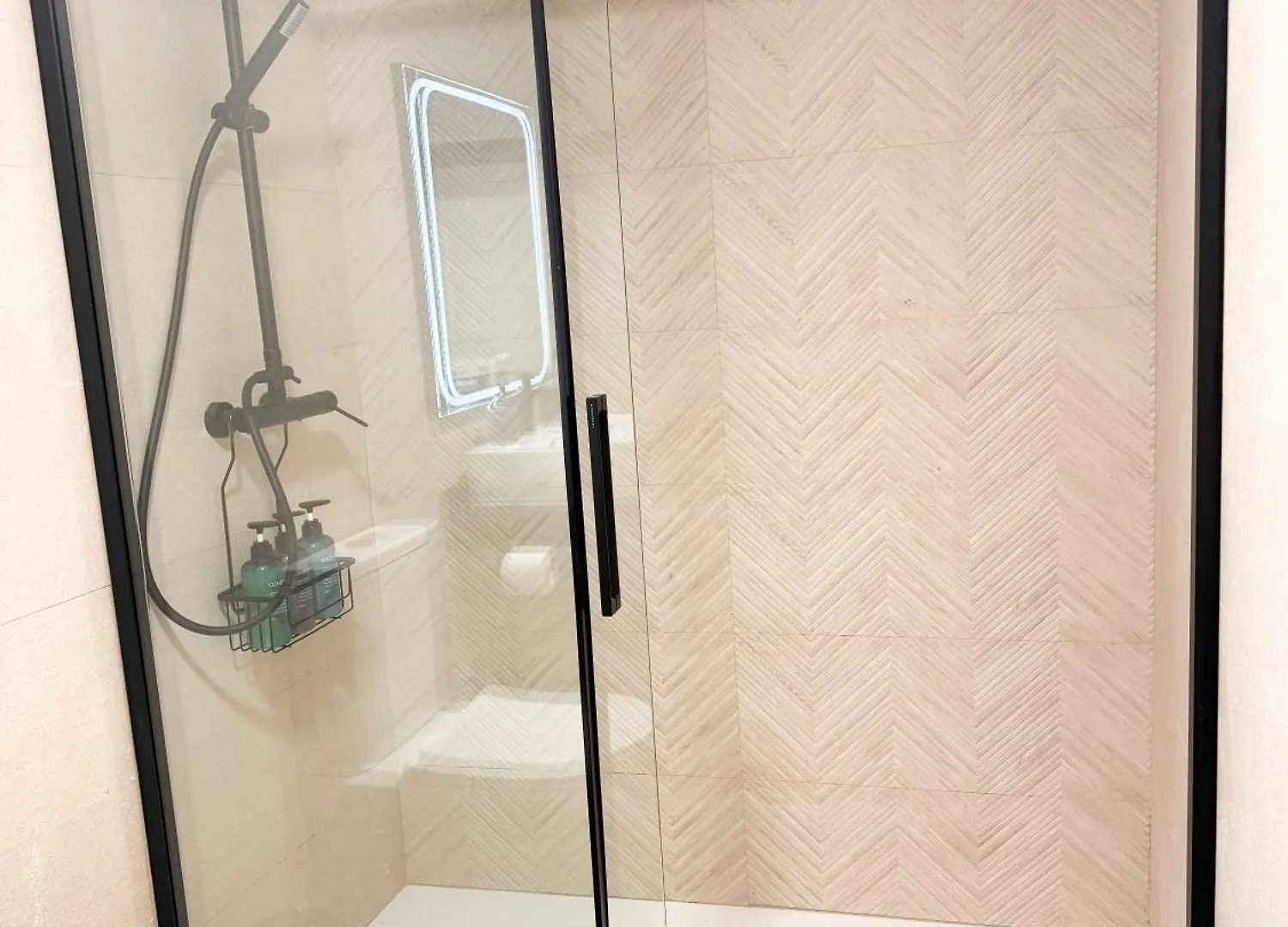 Monkeys Apartments Quintana Q1 Sevilla İspanya